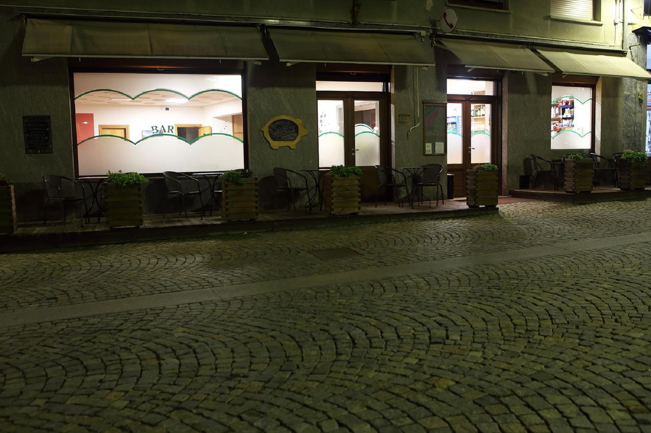 Albergo Gusmeroli Tirano Esterno foto